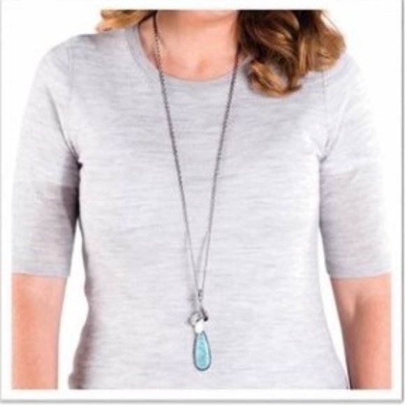 thirty-one - Inspiration Necklace - Picture 2 of 2